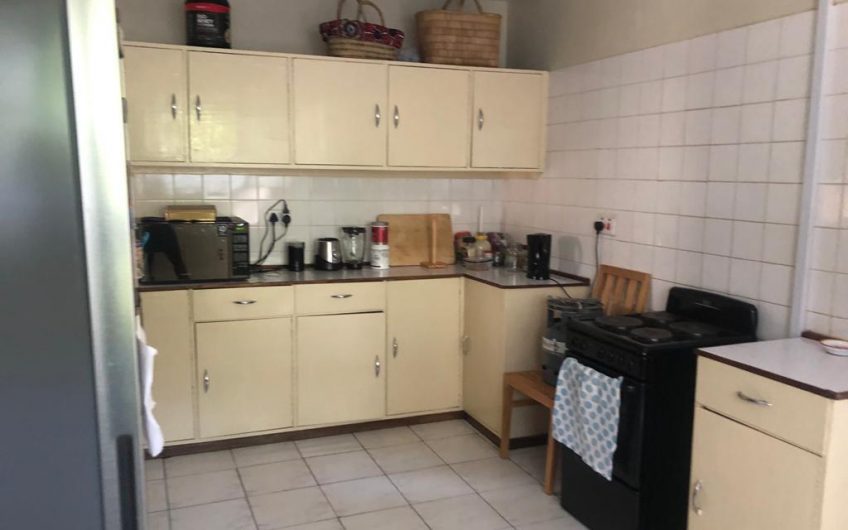Old 43 4 bedrooms standalone house for rent